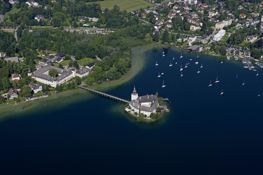 Landhotel Gruenberg Am See Gmunden Exterior photo